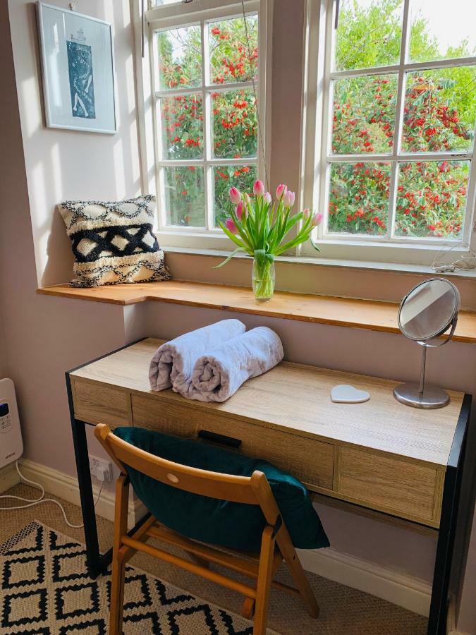 Weaver'S Cottage @ Number 10 Bradford-On-Avon Екстер'єр фото